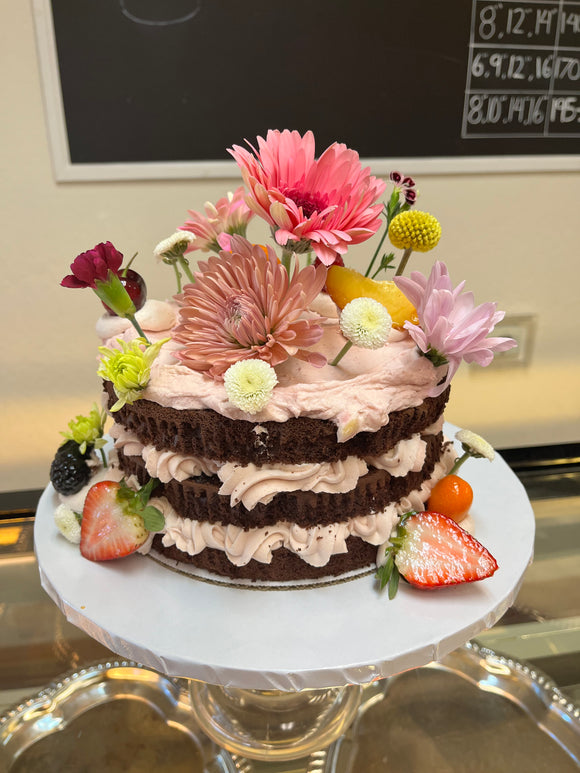 8” chocolate berry cake